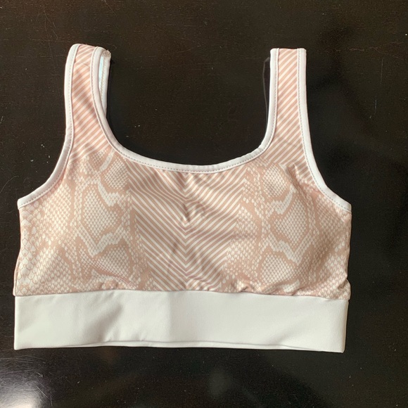 Fitness Set. Jumo, Squat, Play... whatever! - Picture 2 of 3